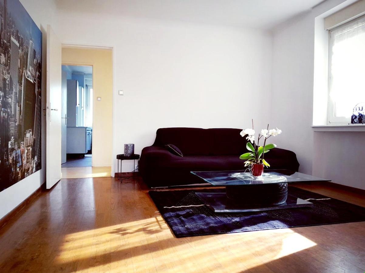 Eden Apartment Crehange Екстериор снимка